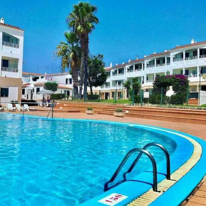 Mitjaneta Con Piscina Apartment