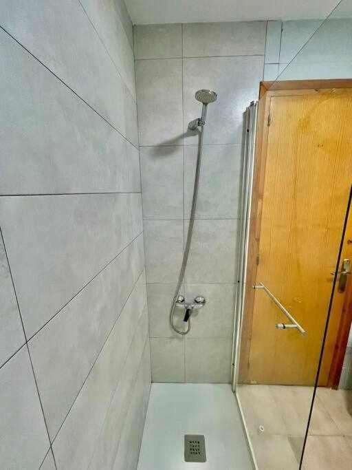 Mitjaneta Con Piscina *